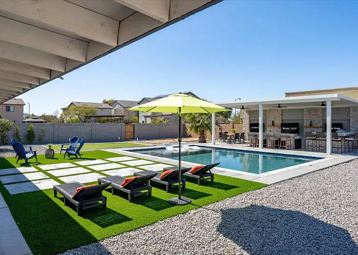 Backyard Oasis Heated Pool Game Gazebo Holiday home Phoenix